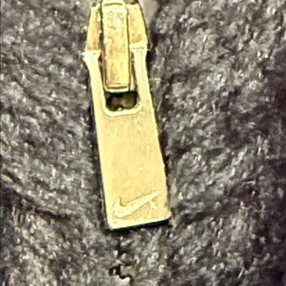 Nike Kids Fleece Jacket size 5-6 years - Picture 8 of 9